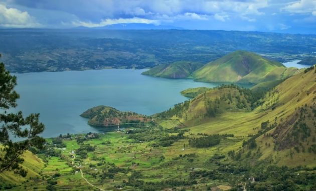 keindahan danau toba